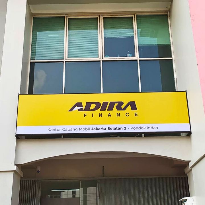 ADIRA Motor Pondok Indah Jakarta Selatan