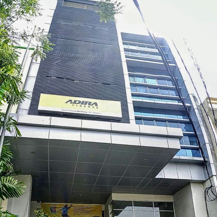 ADIRA Motor Semarang MT Haryono