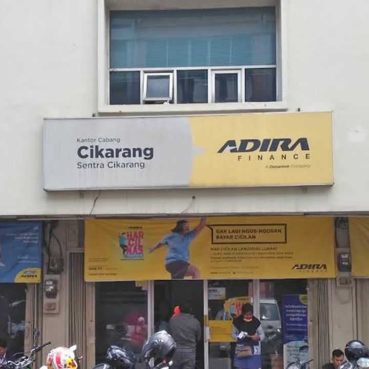 ADIRA Motor Sentra Cikarang