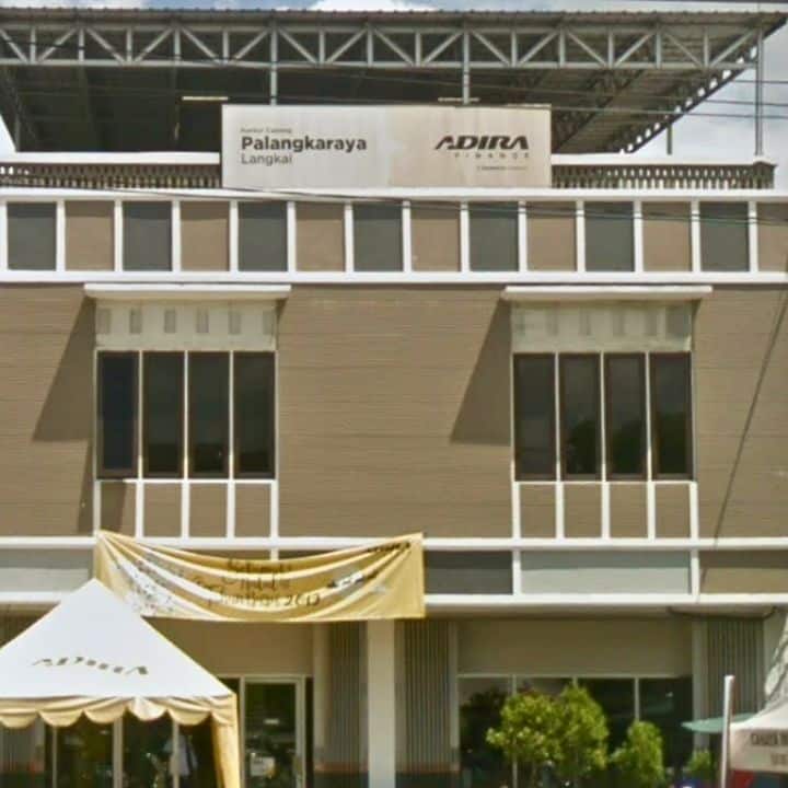 ADIRA Motor Langkai Palangkaraya