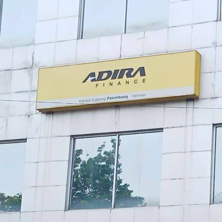 ADIRA Motor Veteran Palembang
